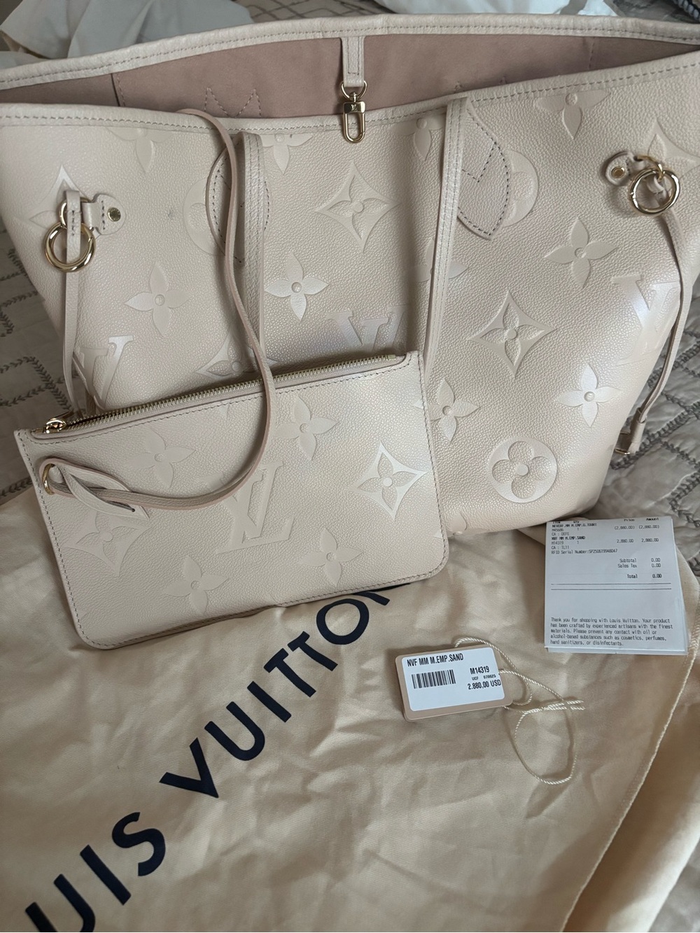Louis Vuitton Sand Monogram Empreinte neverfull Tote with Pouch- like new